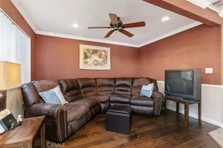 Photo #6: OC23191237 Listing 