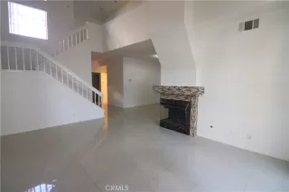 Photo #6: OC23191246 Listing 