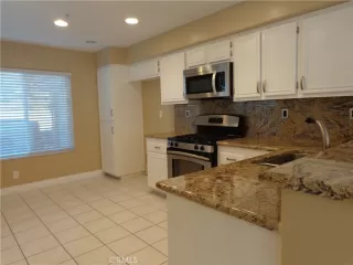 Photo #2: OC23191569 Listing 