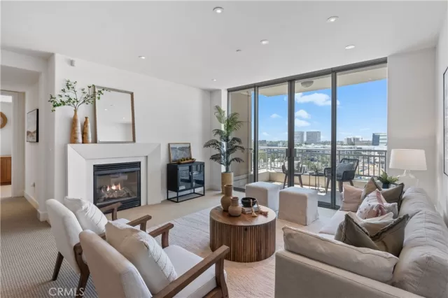 MLS: OC23191599 Condo For Sale