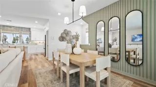 Photo #3: OC23191634 Listing 