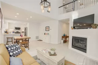 Photo #2: OC23191698 Listing 