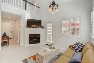 Photo #4: OC23191698 Listing 