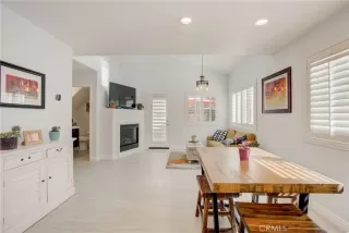 Photo #5: OC23191698 Listing 