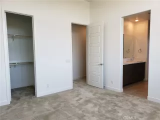 Photo #6: OC23191811 Listing 