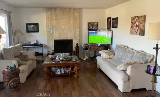 Photo #2: OC23192022 Listing