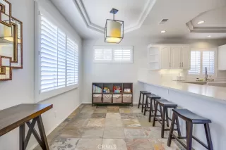 Photo #5: OC23192041 Listing 