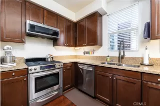 Photo #3: OC23192446 Listing