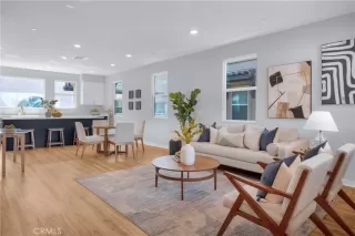 Photo #5: OC23192534 Listing 