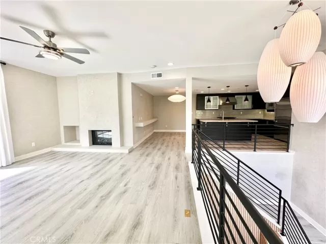 MLS: OC23192550 Condo For Sale