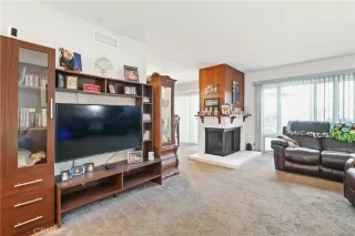 Photo #3: OC23192732 Listing 