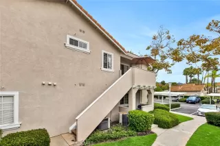 Photo #3: OC23192807 Listing