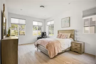 Photo #6: OC23192830 Listing