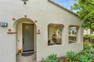 Photo #2: OC23193070 Listing 