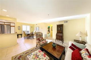 Photo #2: OC23193459 Listing 