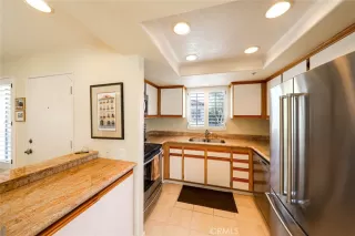 Photo #6: OC23193459 Listing 