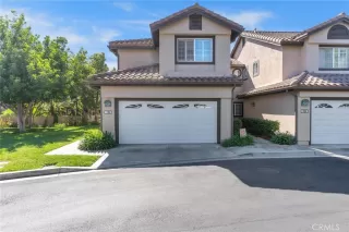 Photo #1: OC23193617 Listing 