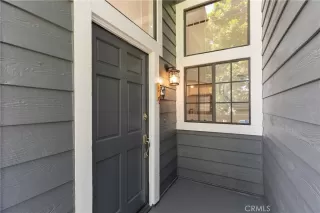 Photo #3: OC23193676 Listing 