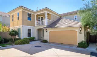 More Details about MLS # OC23193736 : 142 VIOLET BLOOM