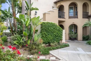 Photo #3: OC23193768 Listing 