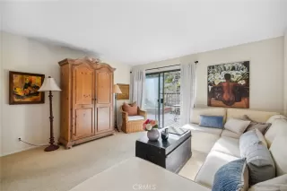 Photo #5: OC23193798 Listing 