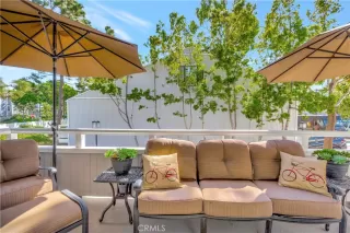 Photo #2: OC23193811 Listing 