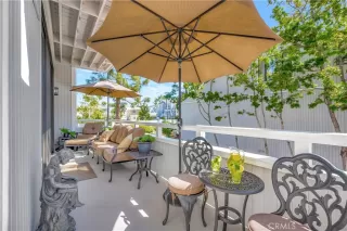 Photo #4: OC23193811 Listing 