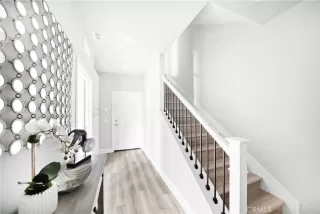 Photo #2: OC23193966 Listing 