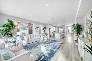 Photo #3: OC23193966 Listing 