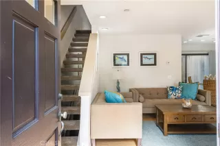 Photo #5: OC23194083 Listing 