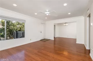 Photo #1: OC23194166 Listing