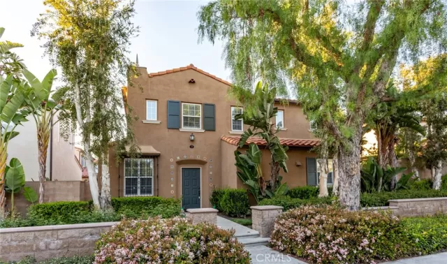 MLS: OC23194256 Condo For Sale