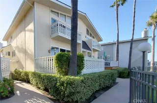 Photo #4: OC23194337 Listing 