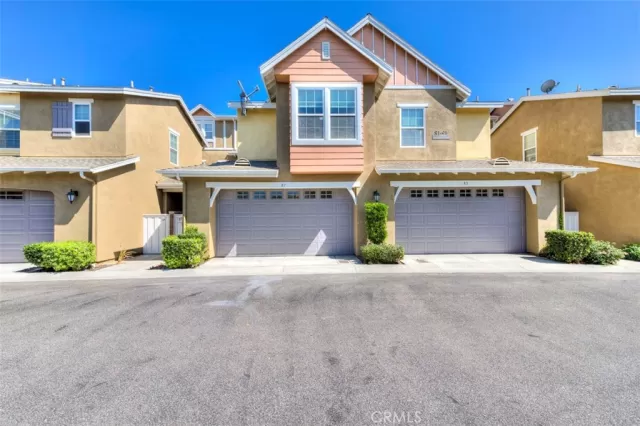 MLS: OC23194495 Condo For Sale