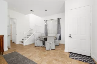 Photo #6: OC23194828 Listing 