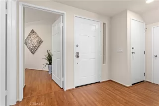 Photo #4: OC23194859 Listing