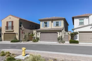 Photo #1: OC23194920 Listing 