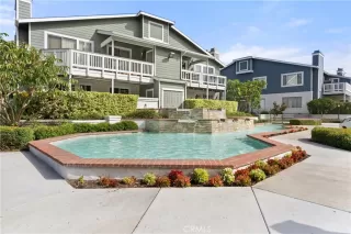 Photo #2: OC23195443 Listing 