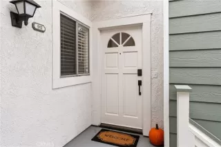 Photo #4: OC23195443 Listing 