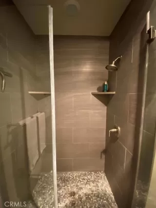 Photo #5: OC23195529 Listing