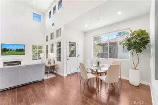 Photo #6: OC23195907 Listing 