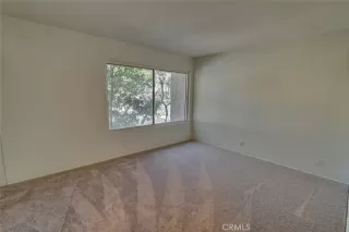 Photo #5: OC23196242 Listing 