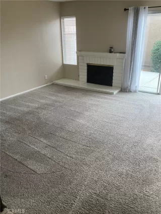 Photo #5: OC23196525 Listing 