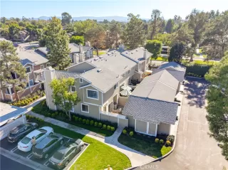 Photo #2: OC23196537 Listing 