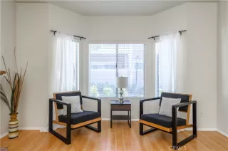 Photo #6: OC23196537 Listing 