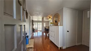 Photo #5: OC23196673 Listing 