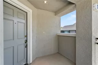 Photo #2: OC23197016 Listing 