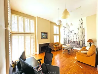 Photo #2: OC23197190 Listing 