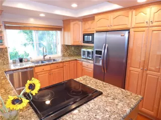 Photo #6: OC23197190 Listing 