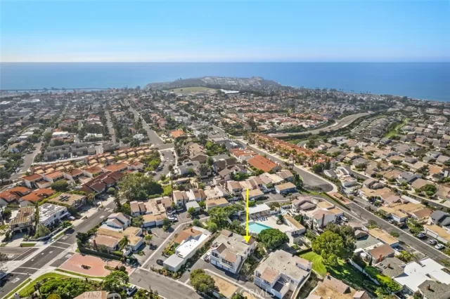 MLS: OC23197193 Condo For Sale